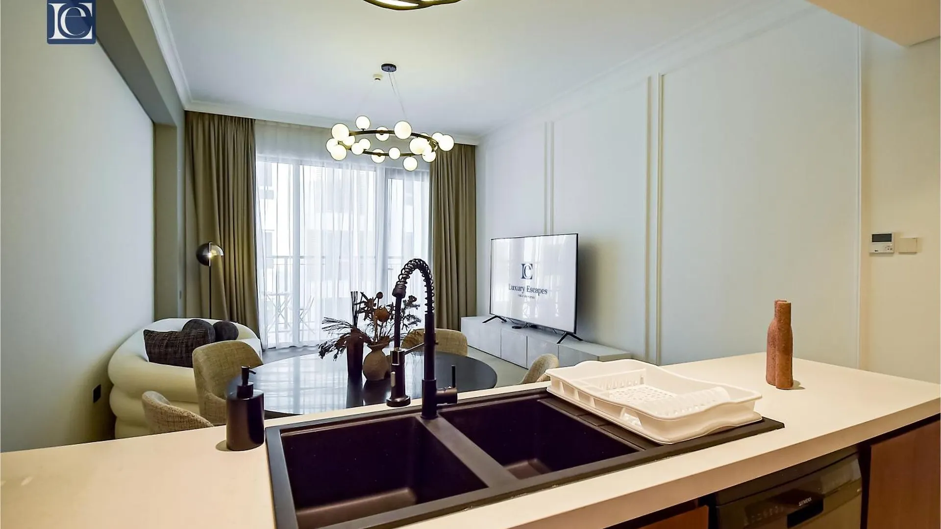 Luxury Escapes - Luxury 2-Bed Apartment With Resort-Style Amenities Dubai